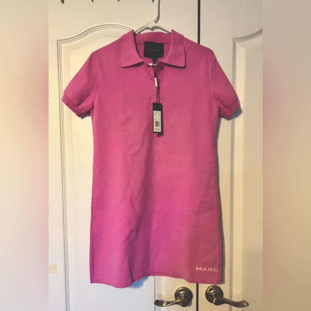 Women’s pink polo dress. It’s a Christmas gift but doesn’t look good on me.